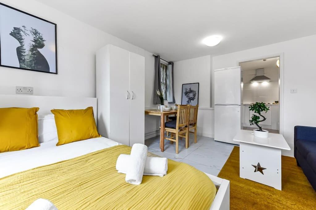 Deluxe Studio Near Camden Town 런던 외부 사진